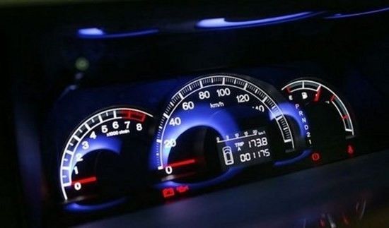 汽车不经常开,一年也跑不了5000公里,这样保养