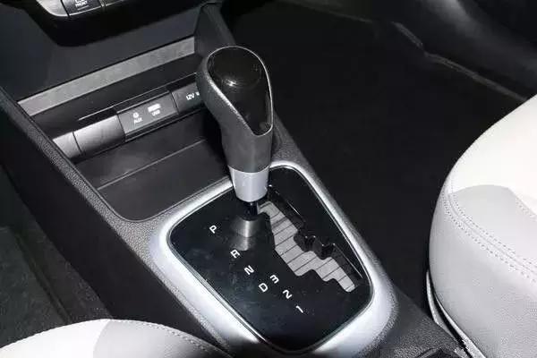 售价5万 轻松购买合资车 造型年轻时尚动感