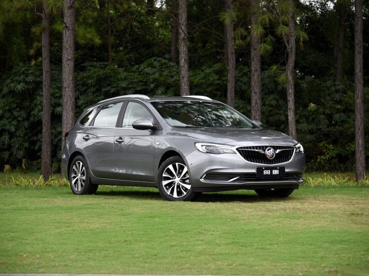 别克英朗旅行版亮相 对比明锐旅行车 谁更值得买？