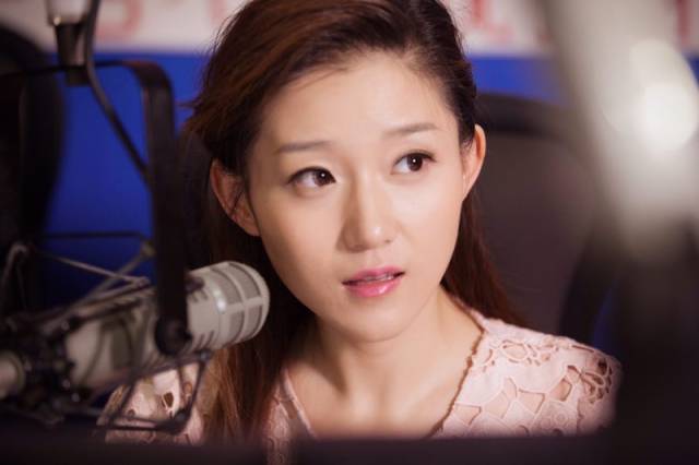 90后最美电台主播 | 你炫耀的凌晨5点钱塘江，只是我的日常