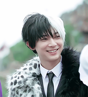 真正的帅哥经得起任何发型的考验比如这位日本小哥