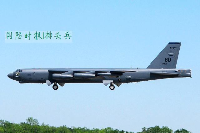 爆炸当量达900万吨tnt,重达4吨,由b-47b/e,b-52,b-58轰炸机投掷