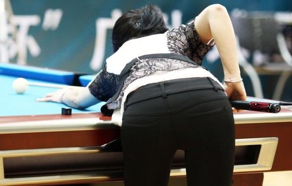 身材超潘晓婷盘点中国最美台球女裁判各个颜值爆表