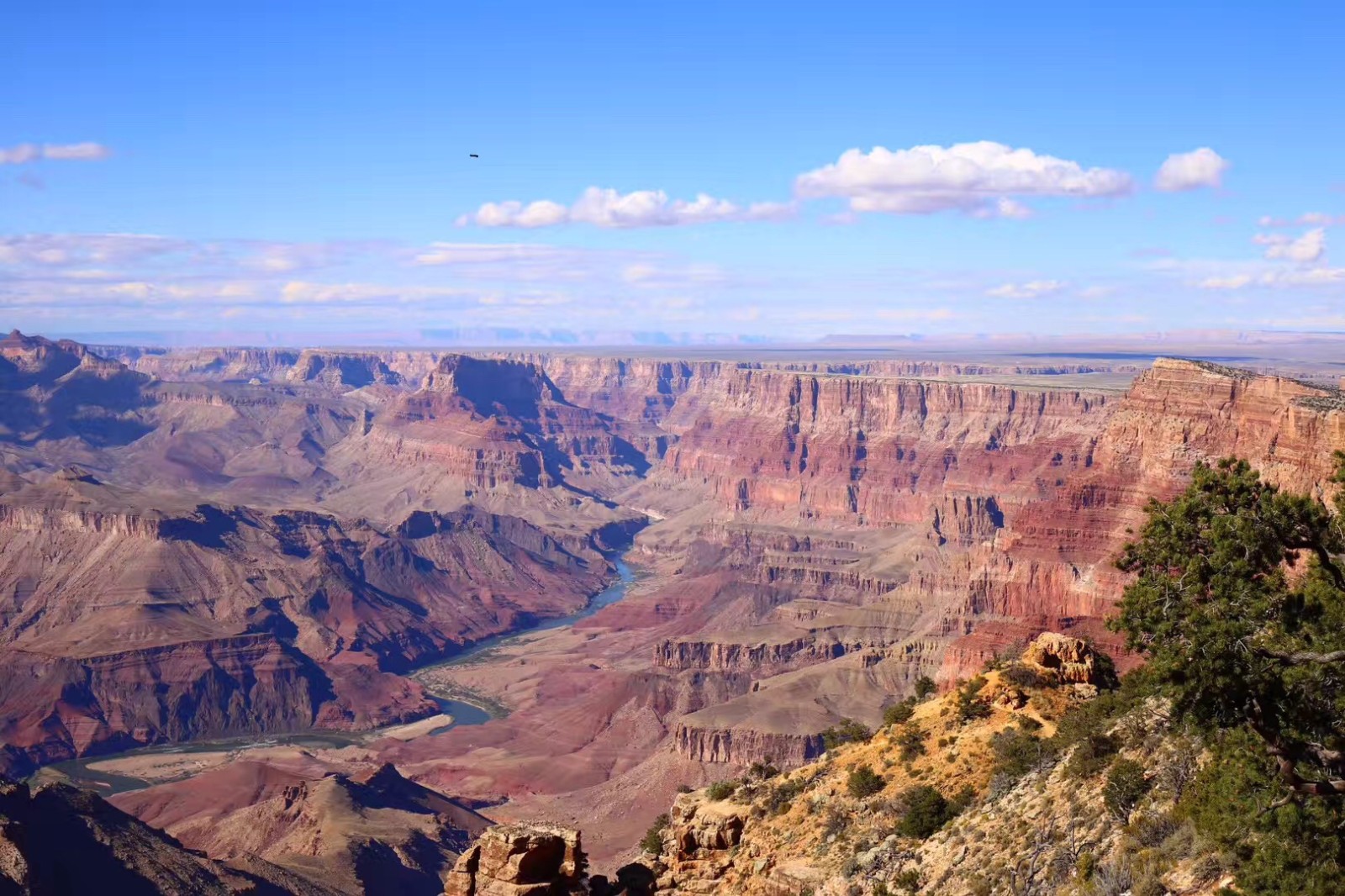 在路上美丽的世界最长峡谷
