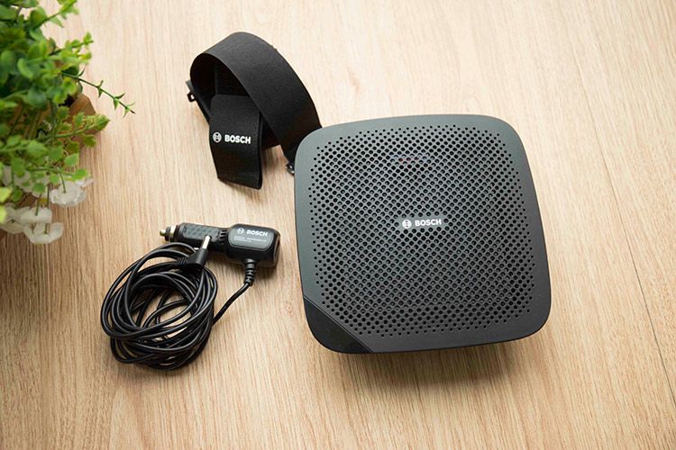 奶妈奶爸带娃出行最佳伴侣！博世灵动S300还你健康用车生活