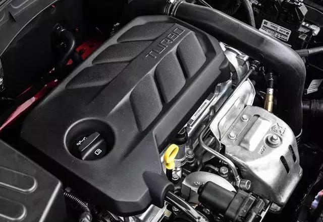 上汽荣威大动作 荣威RX3郑州工厂下线 售价或8万起