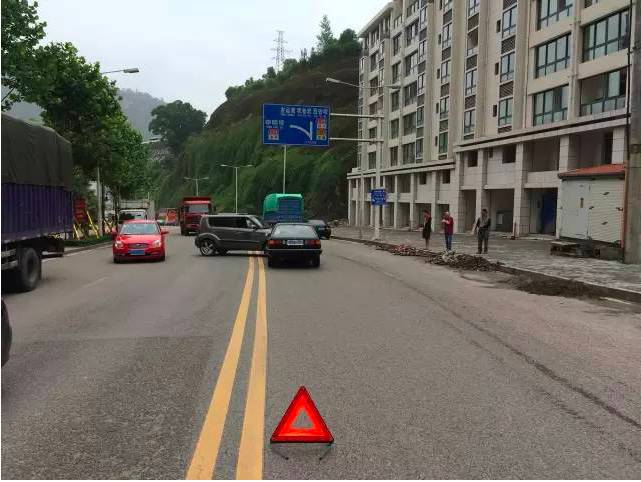 国庆回家路上学会拍这5张照片，再也不怕碰瓷党了