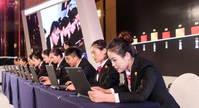 一款车卖得火不火，除了硬实力，还要看这个！