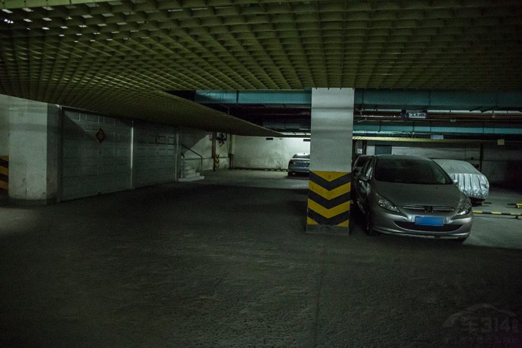 奶妈奶爸带娃出行最佳伴侣！博世灵动S300还你健康用车生活