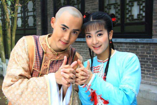 五阿哥张睿虽说演技可圈可点却因没有更好的作品逐渐销声匿迹.