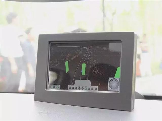 试驾雷诺自动驾驶 未来出行方式或将改变