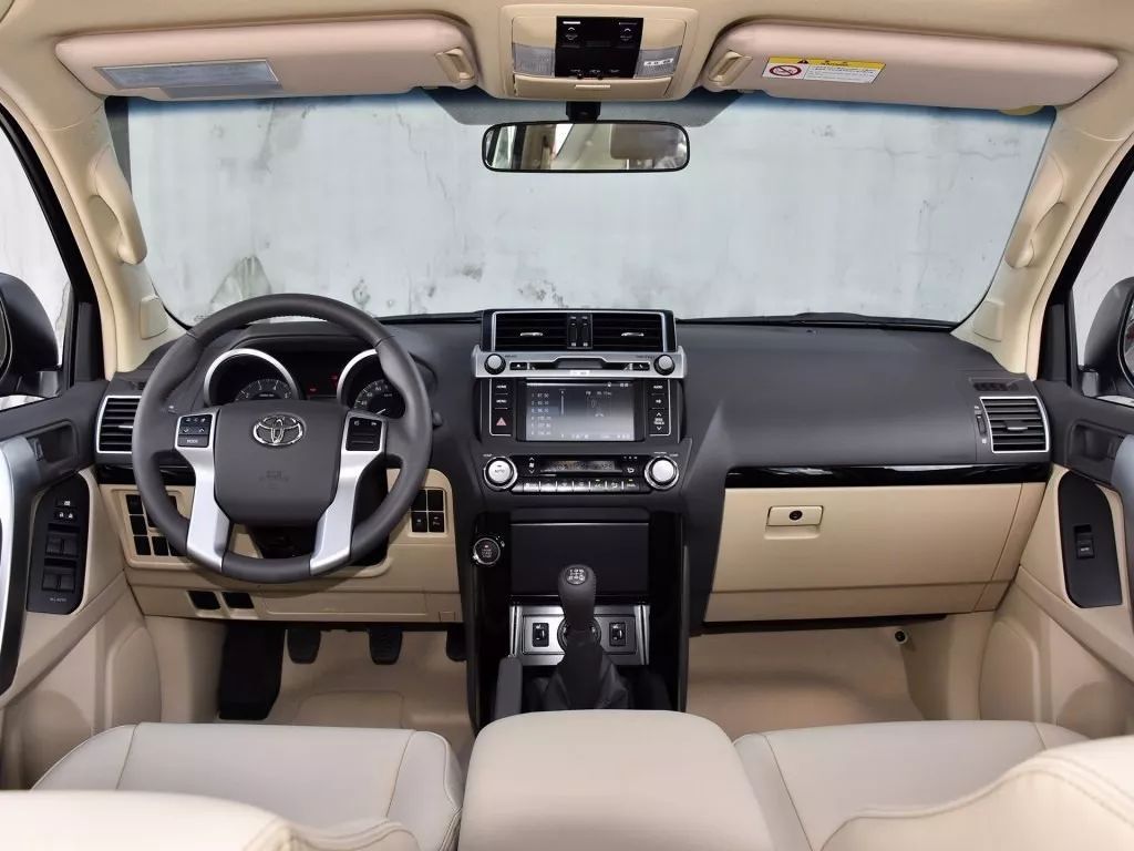 小伙开了辆SUV去见未来丈母娘，彩礼直接不要了！