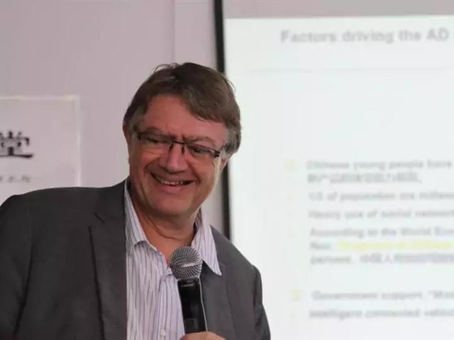 试驾雷诺自动驾驶 未来出行方式或将改变