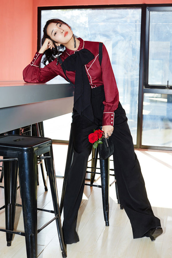 小神婆"回归现实变时尚达人,这样的王梓璇你肯定没见过