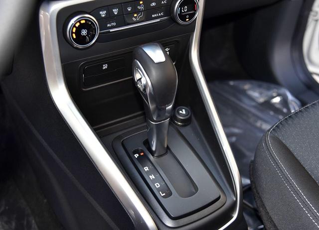 不到8万配ESP，9万带有6AT！虽是小型但却是大牌！