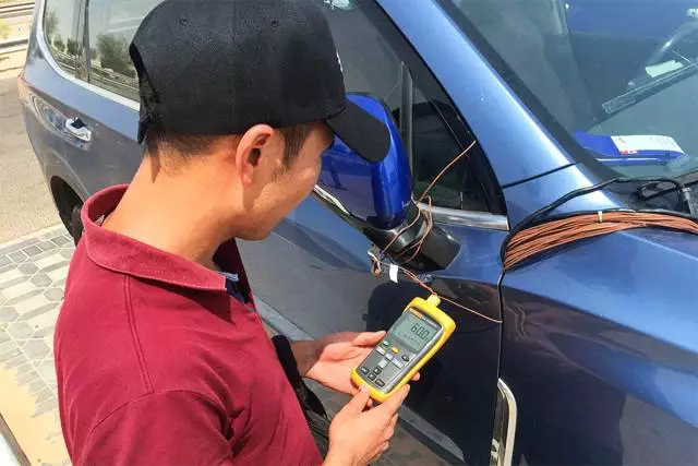 挑战陆巡、霸道！迪拜试驾20万左右最大国产旗舰SUV