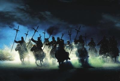 秦朝灭亡前夕为何这支50万的大秦铁骑按兵不动真相让人感动