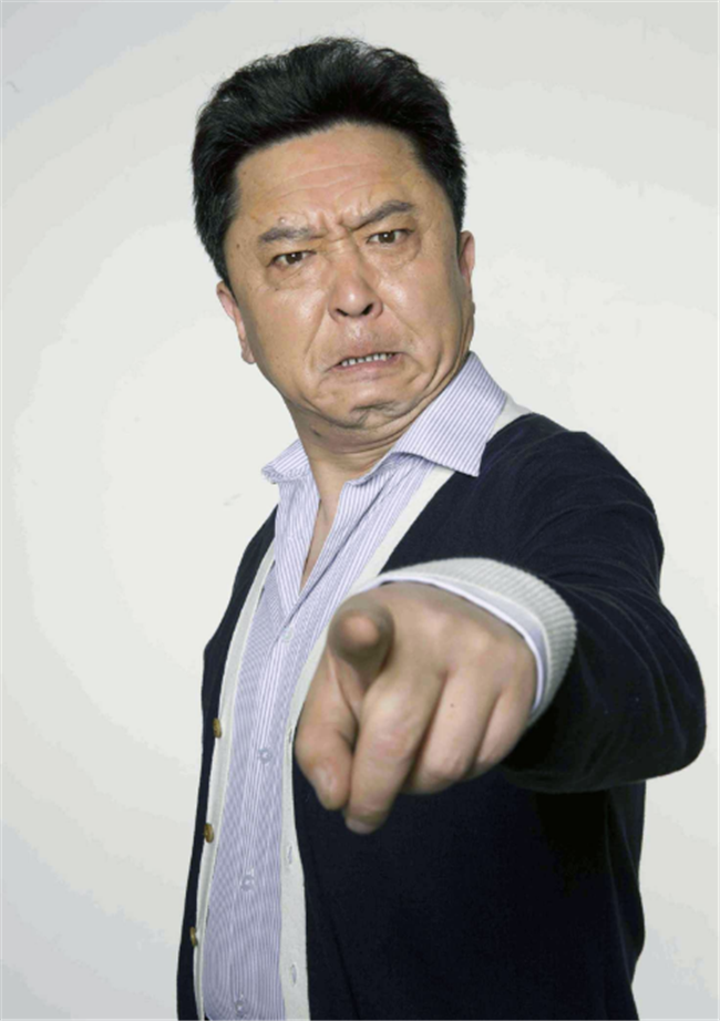 以及大鹏乔杉的《缝纫机乐队》,虽然这对于很多年轻网友来说于谦这