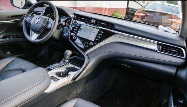 比雅阁还霸气 操控优于天籁 全新凯美瑞预计售价16万起