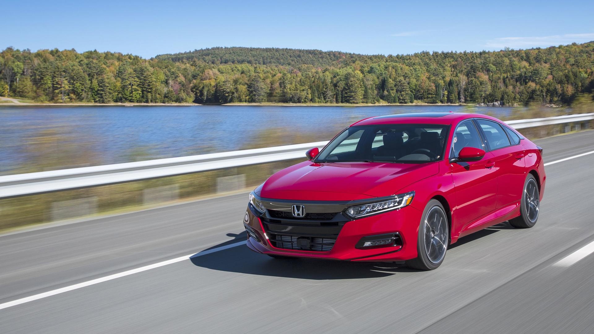 2018款本田雅阁更大更长