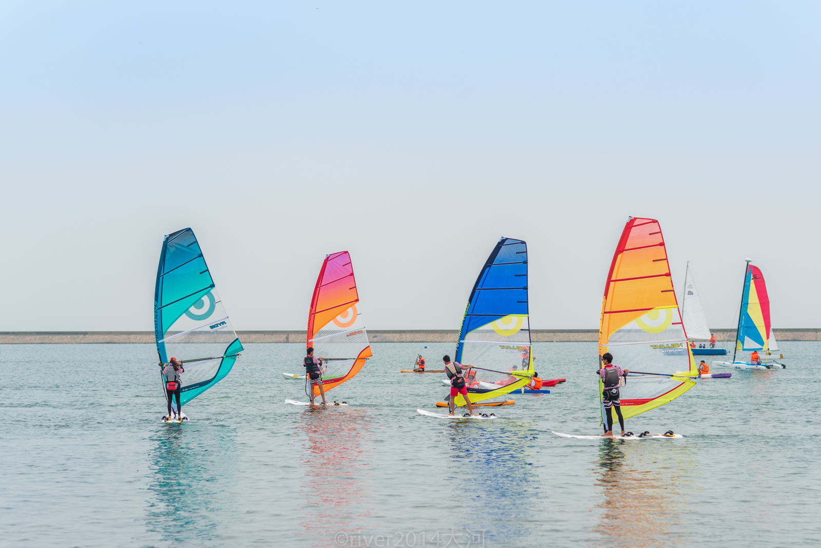 上海最大人造沙滩,沙子从海南运来成上海海滨颜值担当