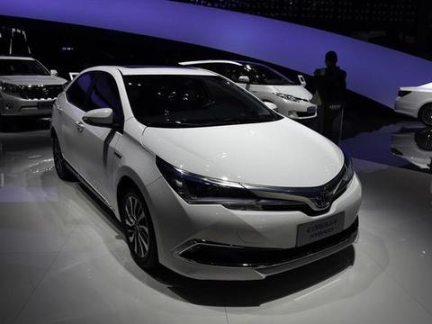 都说丰田的混动很牛,为什么双擎没有提振卡罗