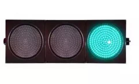 新手司机注意了，左转和调头的区别很大，不留神扣6分！