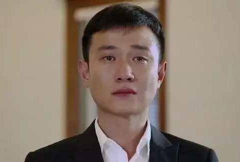 从一线跌到18线, 明星如过山车的星途, 他太装