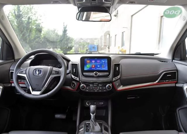 买国产车不看情怀，就看内饰别的一概不管！