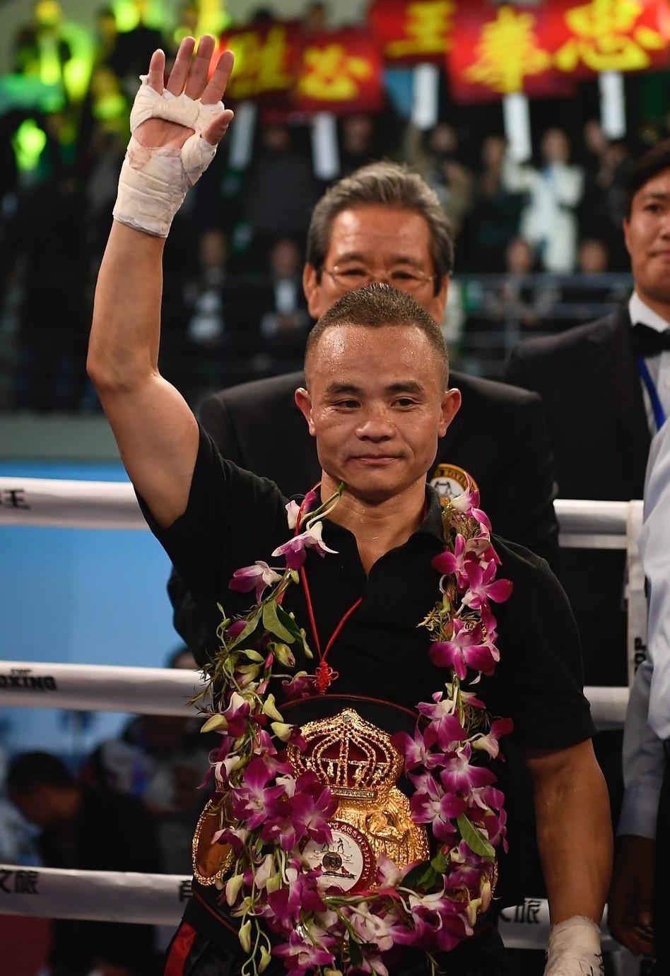 熊朝忠复出已是强弩之末,邹市明惨败前车之鉴,何不安心退役