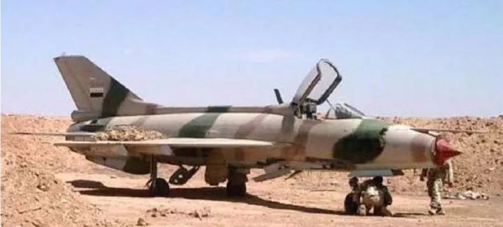 通过约旦出口伊拉克的歼7IIA战机