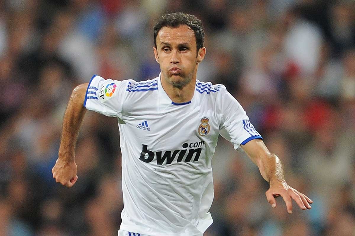 旧账被翻——卡瓦略2011至2012年在西逃税