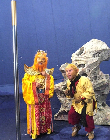 《西游记》中五大兵器重量排行,金箍棒排第三,第一无悬念