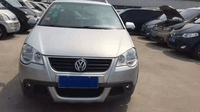 看看13年前的老polo,你才知道如今大众简配到什么程度!