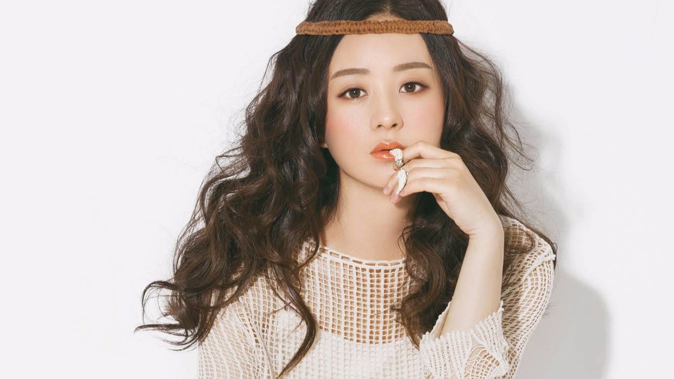 最红女明星赵丽颖唯美壁纸,倾国倾城貌若仙子