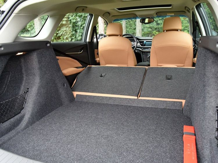 说好的银色10月呢？值得关注的新车竟然只有这几款~