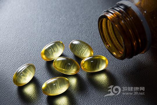 涂维生素E可以让睫毛变长?