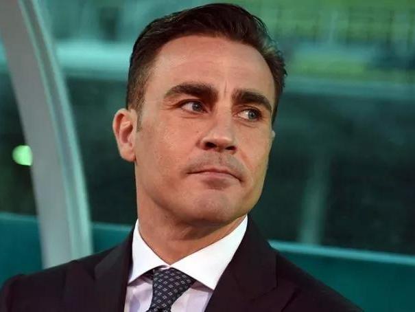 如果卡纳瓦罗真的离开权健,那就只能怪这个人