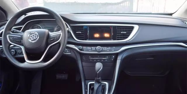 年轻人的第一辆车，除了它没有再适合的了！