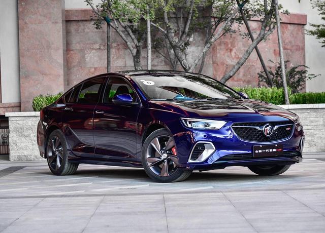 当别克新君威遇到蒙迪欧，两款时尚轿车谁更强？除了运动还有啥