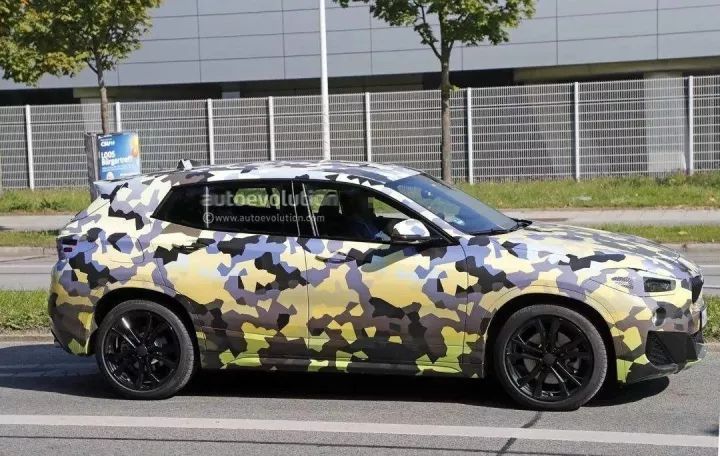 宝马爸爸不想要你了，抖到受不了的三缸车