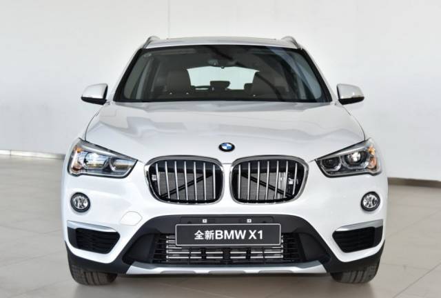 宝马爸爸不想要你了，抖到受不了的三缸车