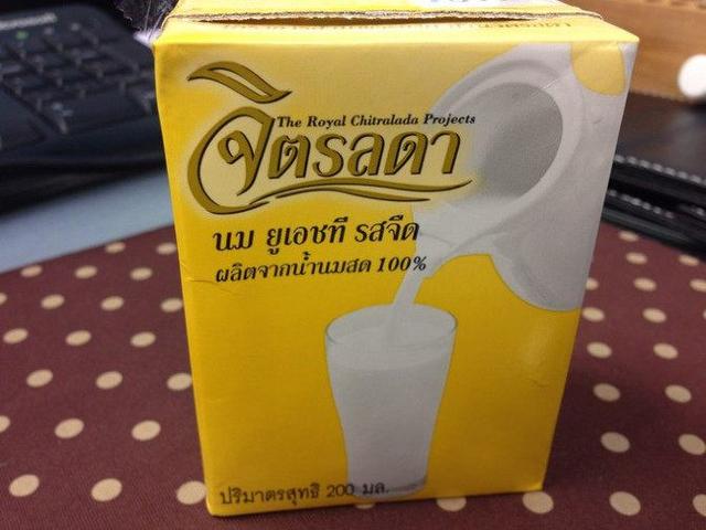 泰国711便利店的零食也太便宜了吧,超多没吃过