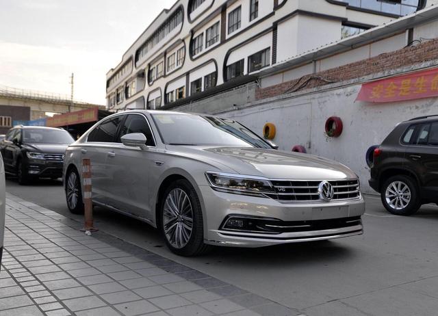 月销终于破千抵宝骏一天！大众唯一一台好车，别再成为下个辉腾