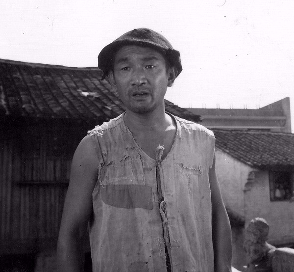 虽然严顺开早在1963年就已经从中戏毕业,但是严顺开初