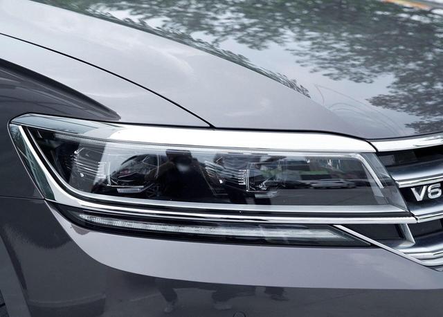 月销终于破千抵宝骏一天！大众唯一一台好车，别再成为下个辉腾