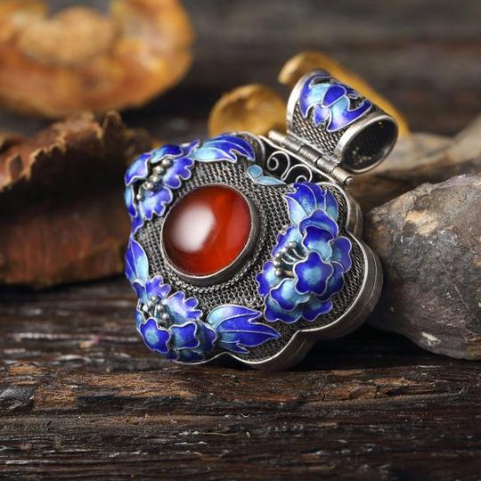 烧蓝——中国令人震惊的传统首饰工艺,这才是真正的奢侈品