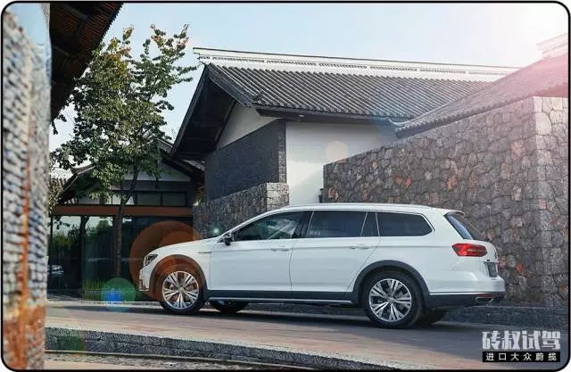 【试驾】比轿车实用，比SUV有B格，有内涵的男人都喜欢这车！
