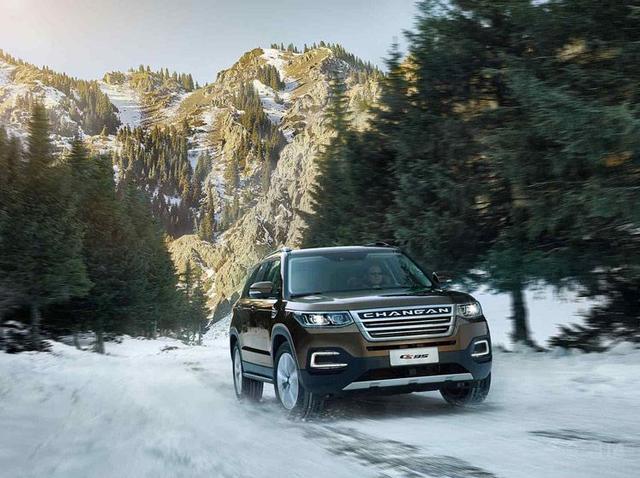 长安CS95销量跌入谷底，长安何时能造出有竞争力的旗舰SUV？