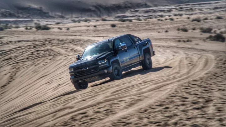 越野车算什么！这些硬货能带你在沙漠上“飞”